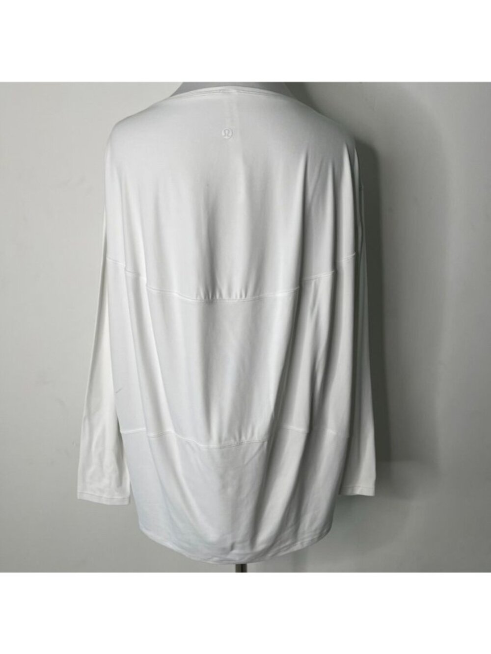 Lululemon Back In Action Long Sleeve Shirt White Size 6 Pima Cotton Crew Neck